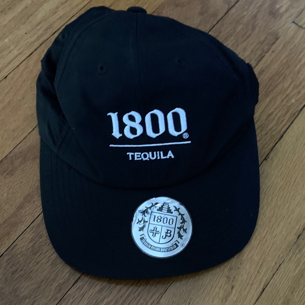 1800 Tequila Black Cap